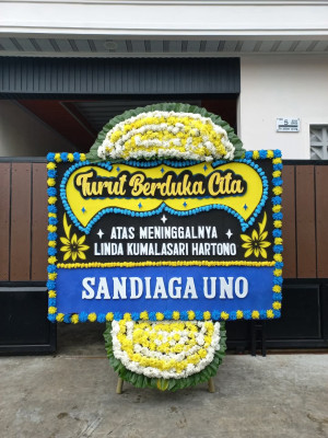 Papan Bunga Duka di Pentadu Barat
